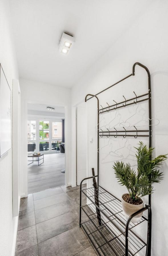 Cityoase Im Zentrum Mit 24-7 Self Check-In, Wlan & Smart Tv Киль Экстерьер фото
